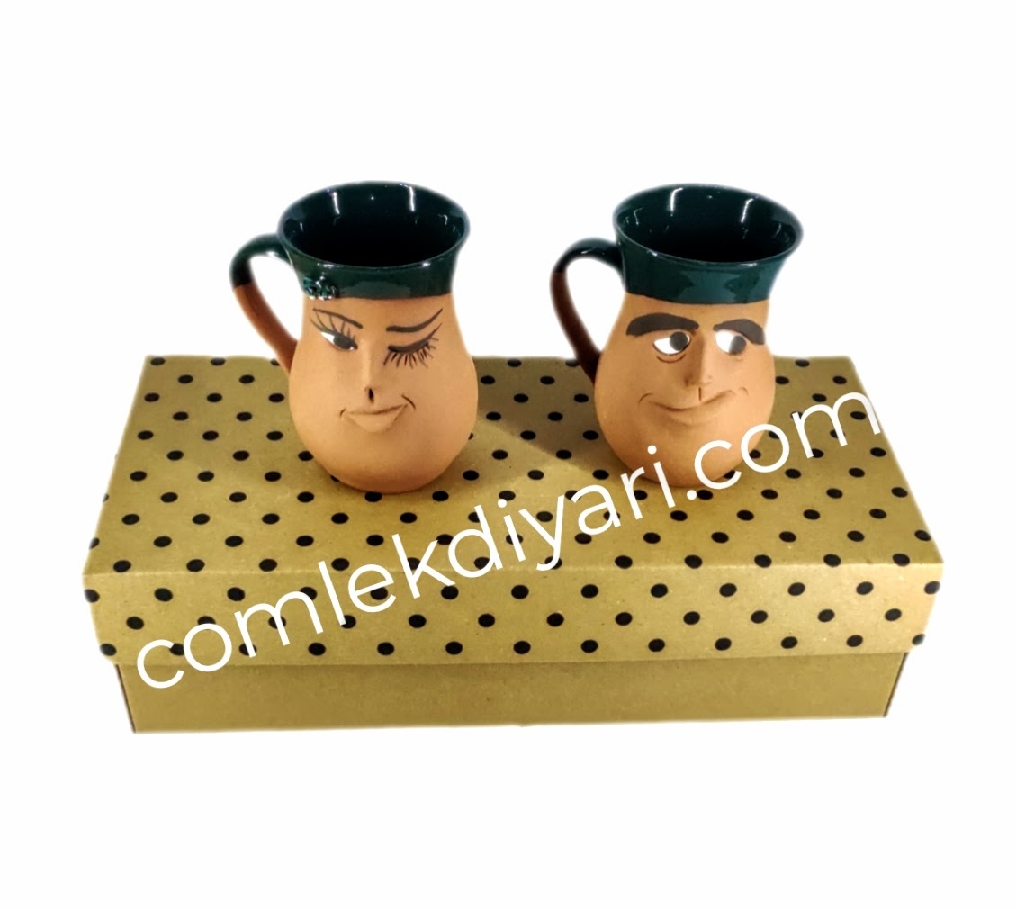 EMOJİ KUPA HEDİYE KUTUSU