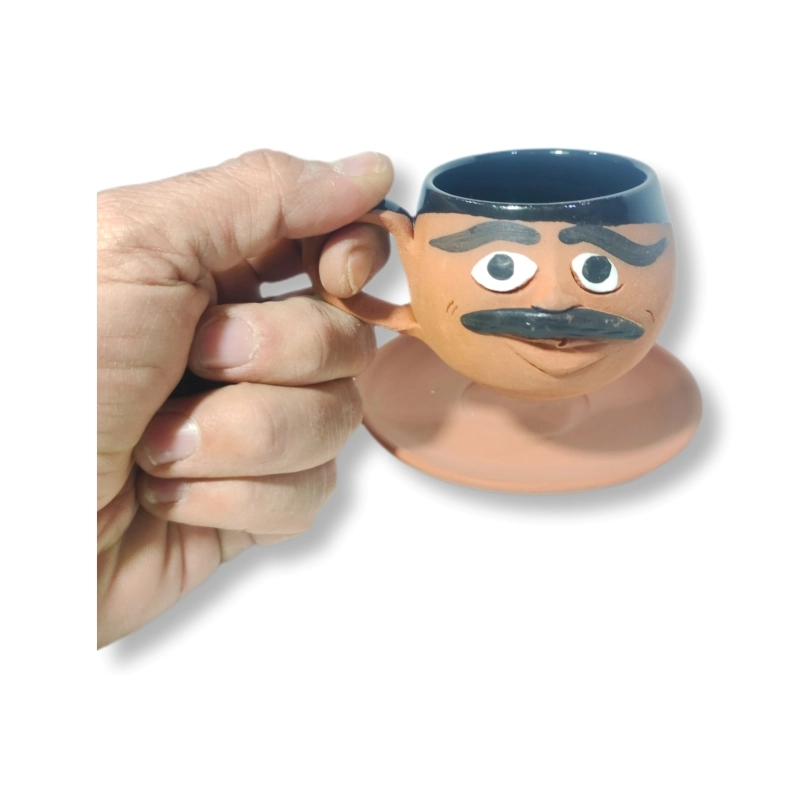 TOPRAK YUVARLAK FİNCAN EMOJİ ERKEK
