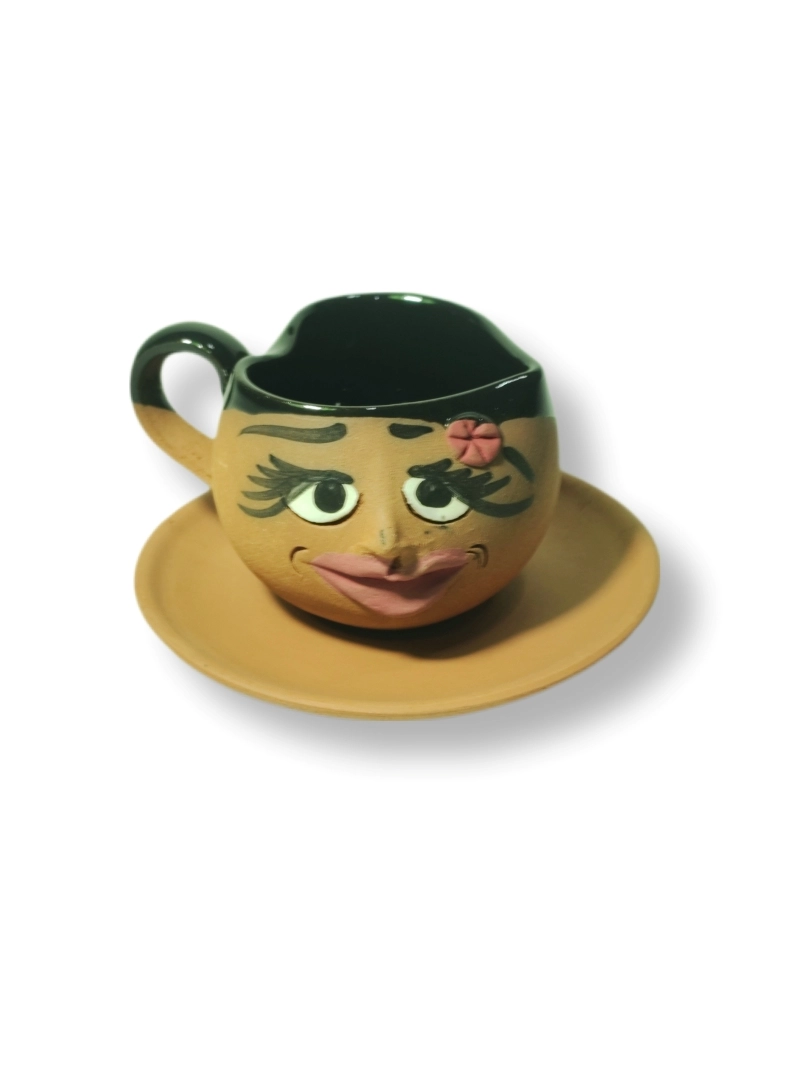 TOPRAK KALPLİ FİNCAN EMOJİ KADIN