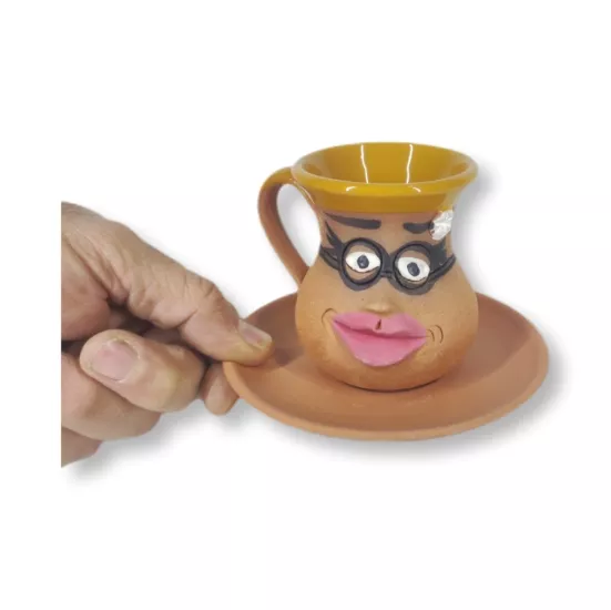 KLASİK EMOJİLİ TOPRAK FİNCAN